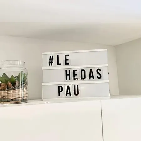 Maison Et Attenant Pour 10 Personnes Avec Terrasse, Cour Et Parking Villa *