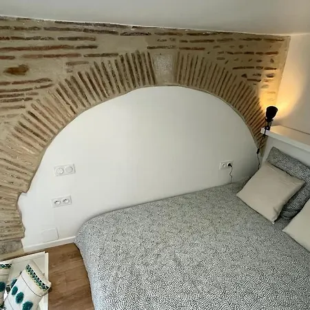 Maison Et Attenant Pour 10 Personnes Avec Terrasse, Cour Et Parking *